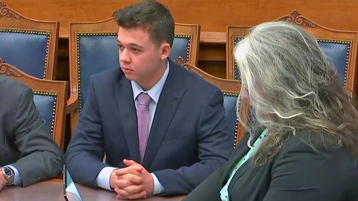 Faulkner on Kyle Rittenhouse trial: Prosecutor has 'backfired on himself so many times'