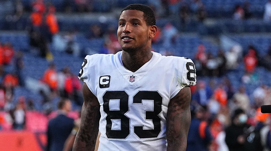 Giants acquire Pro Bowl tight end Darren Waller in blockbuster