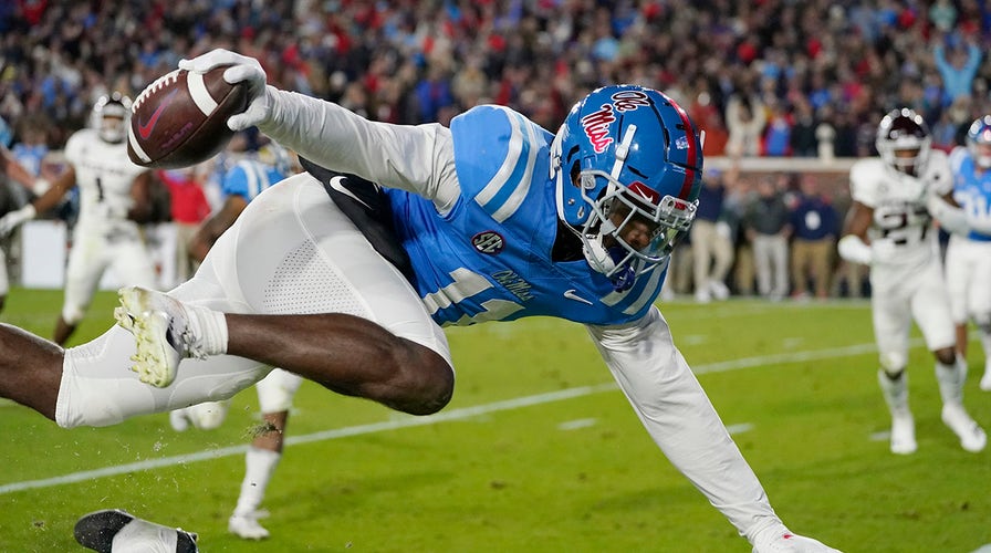 Fox News Flash top headlines for November 14