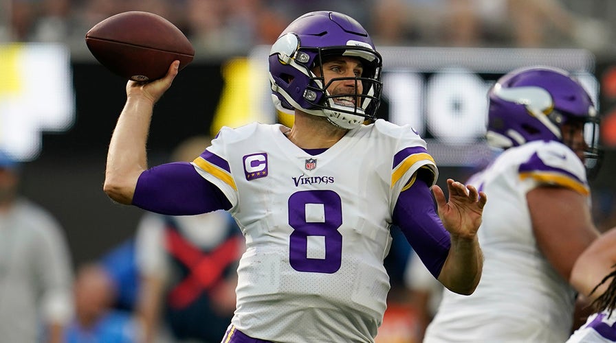 Cousins throws 2 TDs, Vikings bounce back to beat Chargers - The