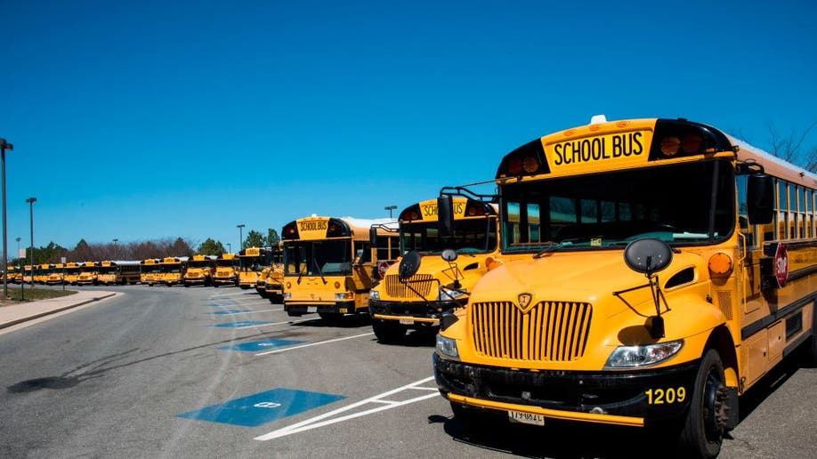 fairfax county school busses
