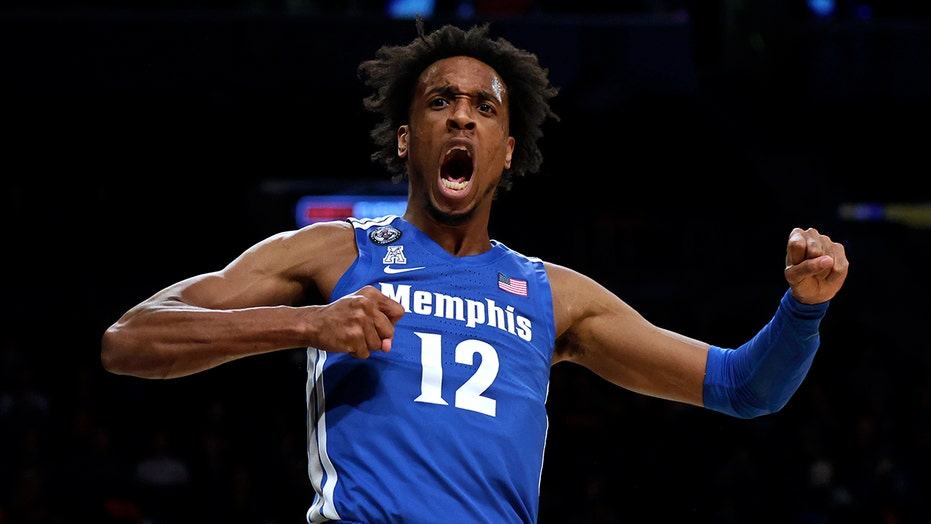 Williams helps No. 9 Memphis outlast Virginia Tech 69-61