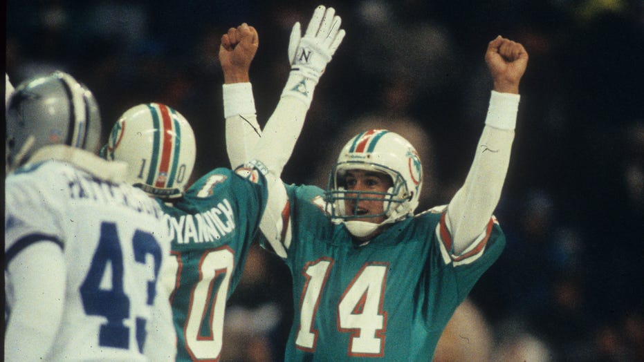 Ex-Dolphins kicker Pete Stoyanovich recalls Leon Lett botch: ‘I didn’t know what was going on’