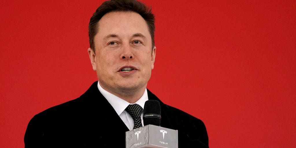 Twitter erupts after Elon Musk mocks CNN with satirical chyron about threats to free speech - Vimarsana News
