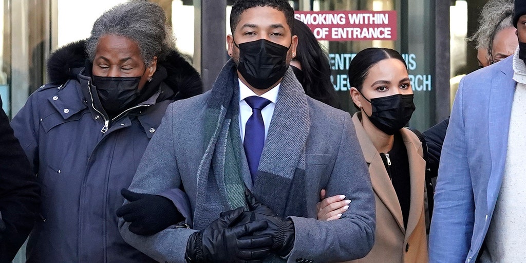 What charges is Jussie Smollett facing in hate crime hoax trial? - Vimarsana News