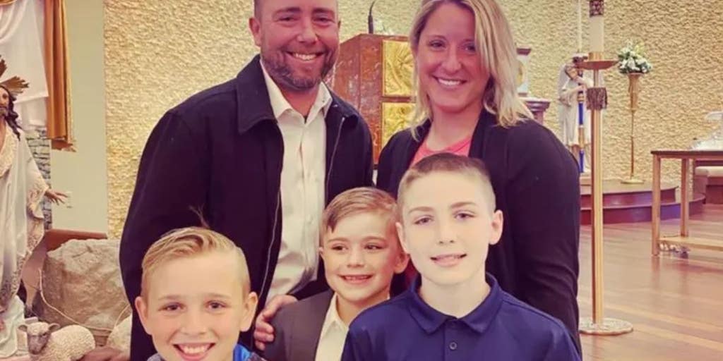 Christmas morning house fire leaves father and two children dead, wife and oldest child injured - Vimarsana News