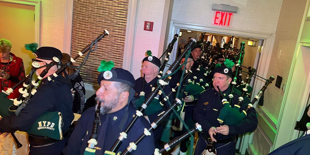 NYPD union honors families of fallen officers with holiday bash - Vimarsana News