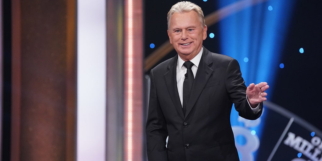 'Wheel of Fortune' host Pat Sajak jokingly walks off set after unprecedented grand prize win - Vimarsana News