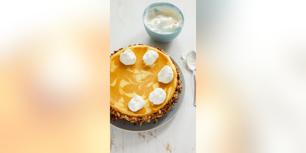 Pumpkin swirl cheesecake with candied walnuts for Christmas dessert - Vimarsana News