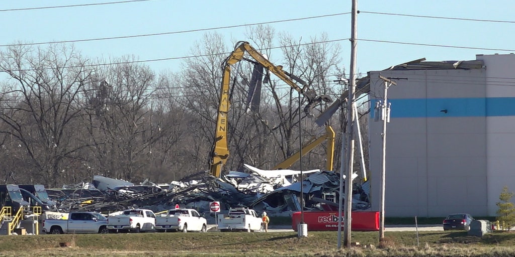 Amazon warehouse collapse in Illinois: All missing people now 'accounted for,' police say - Vimarsana News