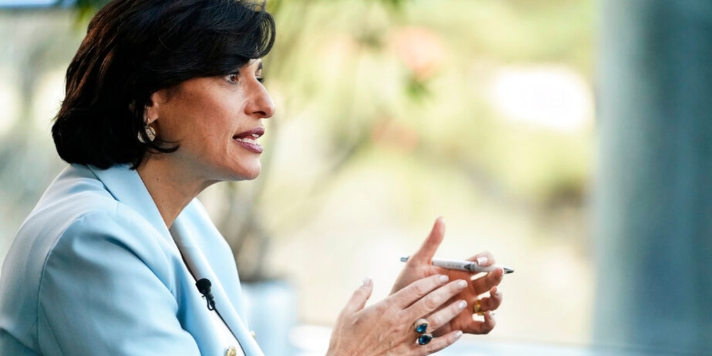 CDC chief says omicron cases expected to grow, White House remains 'confident' schools will stay open - Vimarsana News