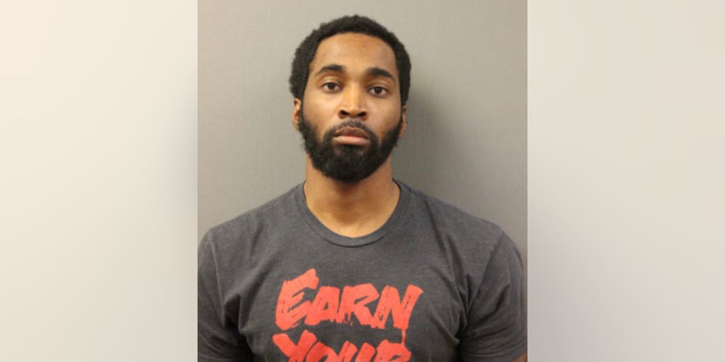 Chicago police officer charged with murder of mother of his child in shooting - Vimarsana News