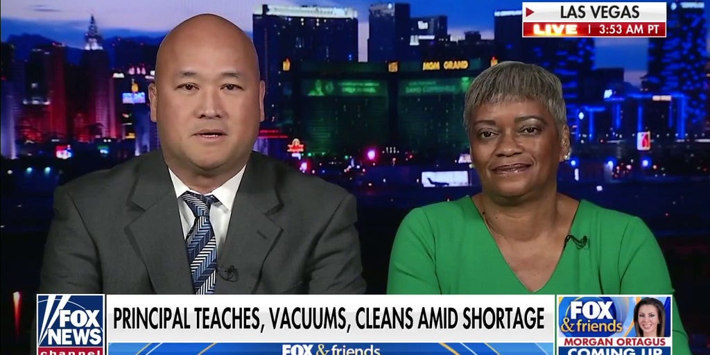 Las Vegas principal says he teaches classes, cleans school as staffing shortages worsen - Vimarsana News