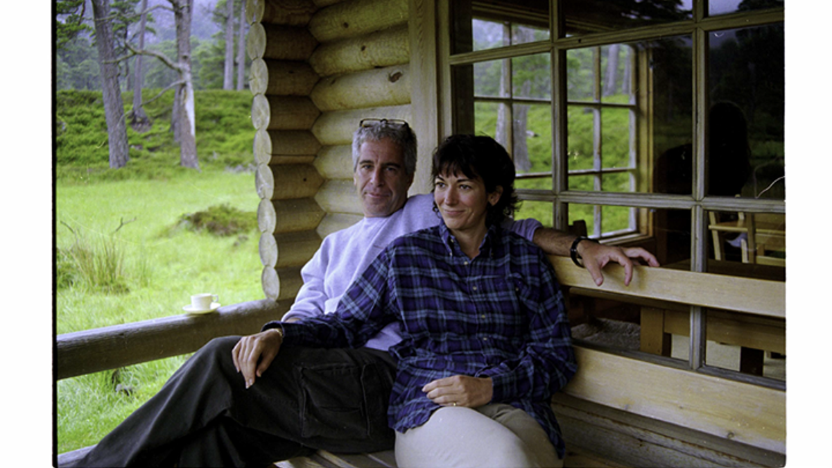Jeffrey Epstein and Ghislaine Maxwell at a log cabin