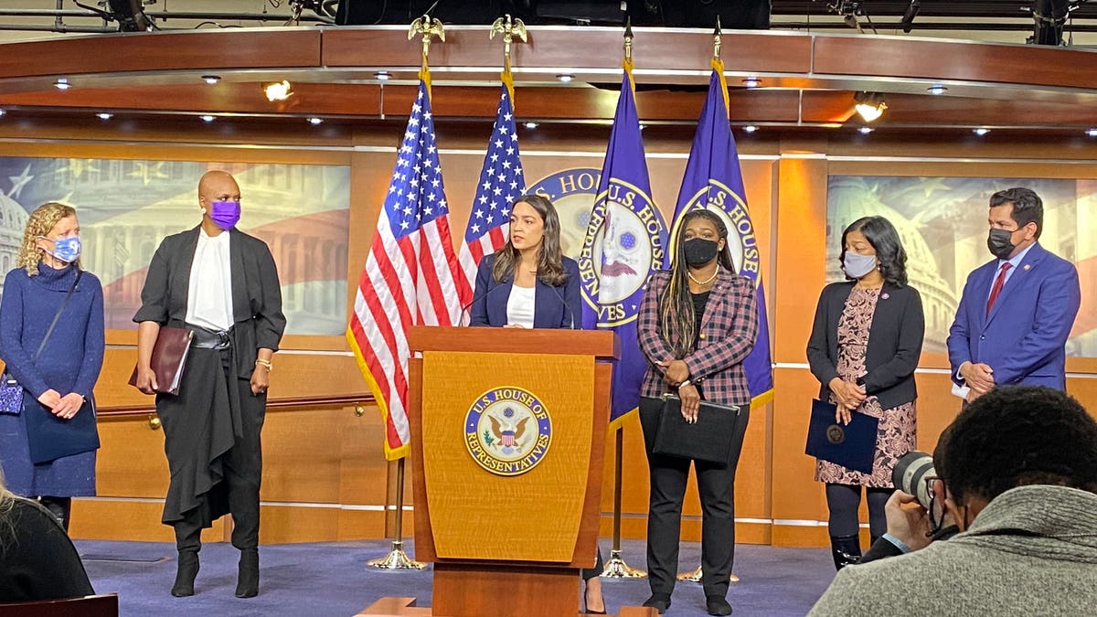 Rep. Alexandria Ocasio-Cortez demanded Wednesday that House Democrats remove Rep. Lauren Boebert from her committees. (Tyler Olson/Fox News)