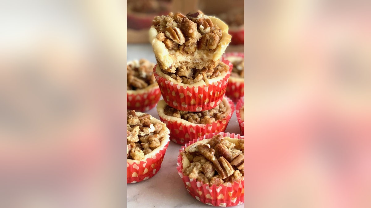 Baileys Streusel Cheesecake Cups from Quiche My Grits