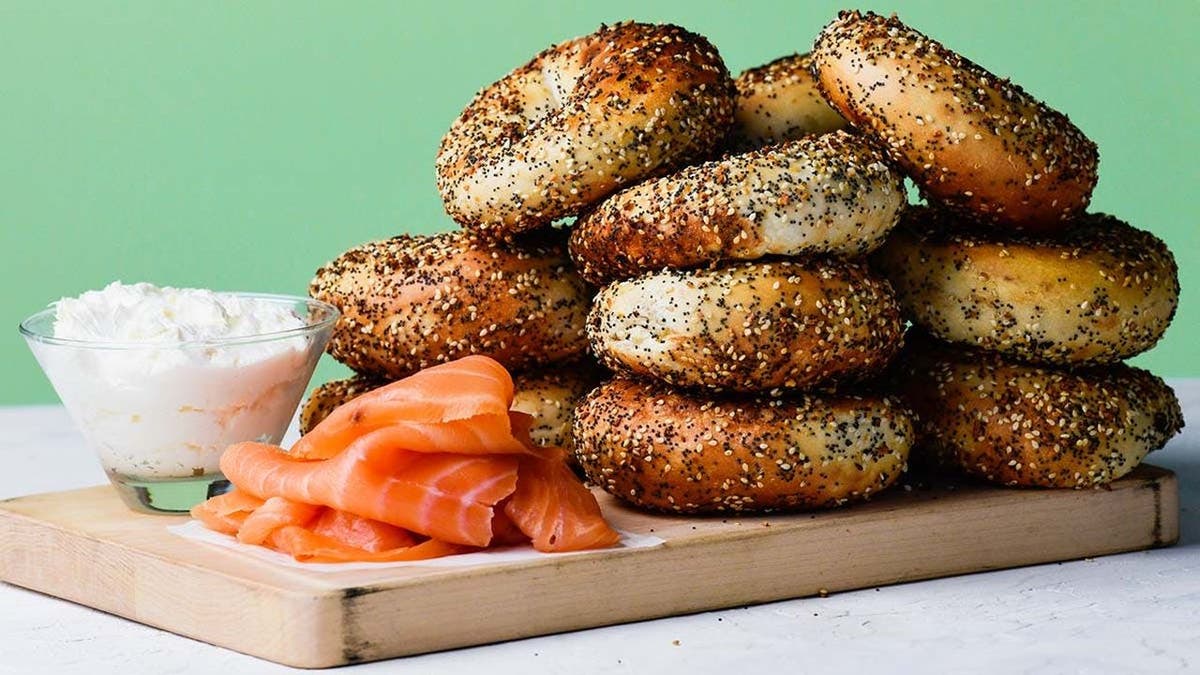 Goldbelly Black Seed Bagels