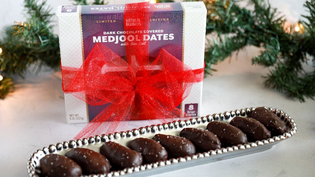 Natural Delights Dark Chocolate Covered Medjool Dates