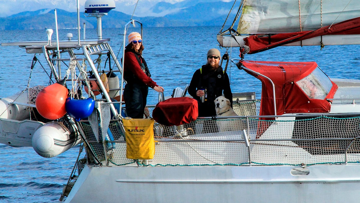 Taryn and Logan Pickard, from Vancouver Island, Canada, decided to quit their jobs and move onto a boat. (SWNS)?