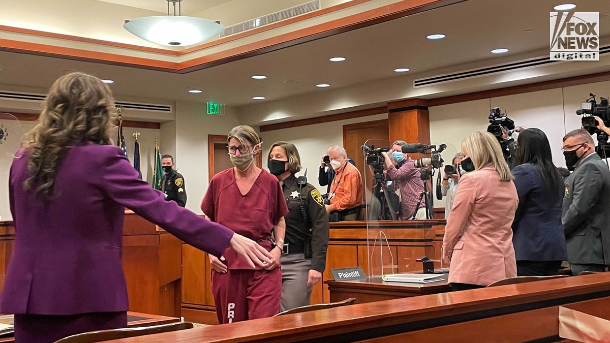 Jennifer Crumbley appears in an Oakland County court on Dec. 14, 2021 (Fox News' Audrey Conklin)