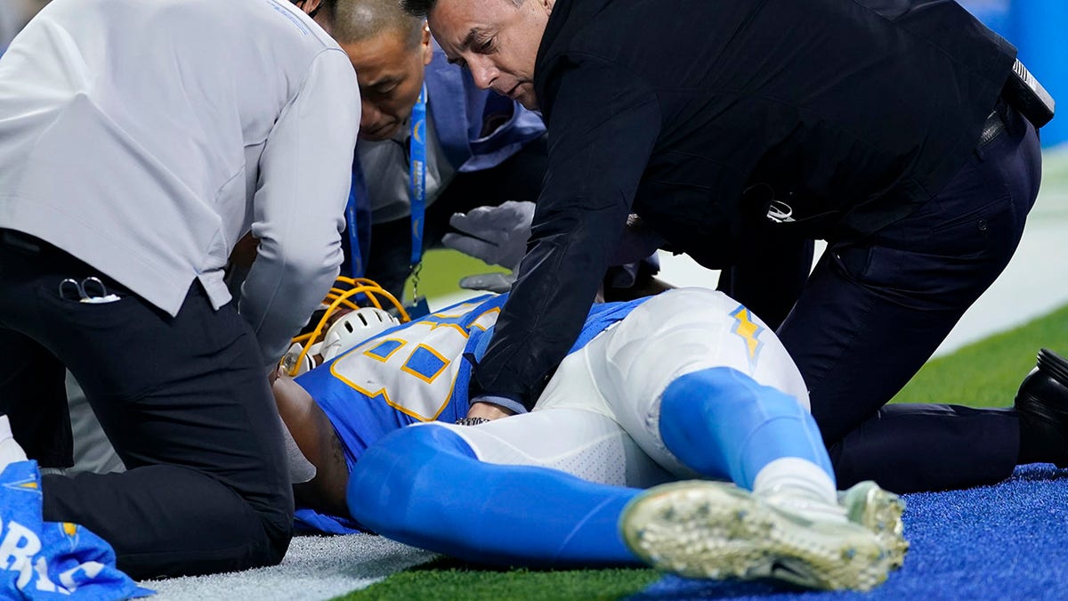 Los Angeles Chargers tight end Donald Parham after injury