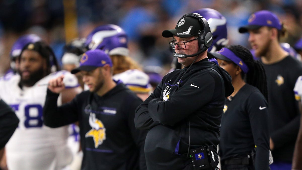 Minnesota Vikings coach Mike Zimmer follows the play against the Lions in Detroit, Michigan, on Dec. 5, 2021.
