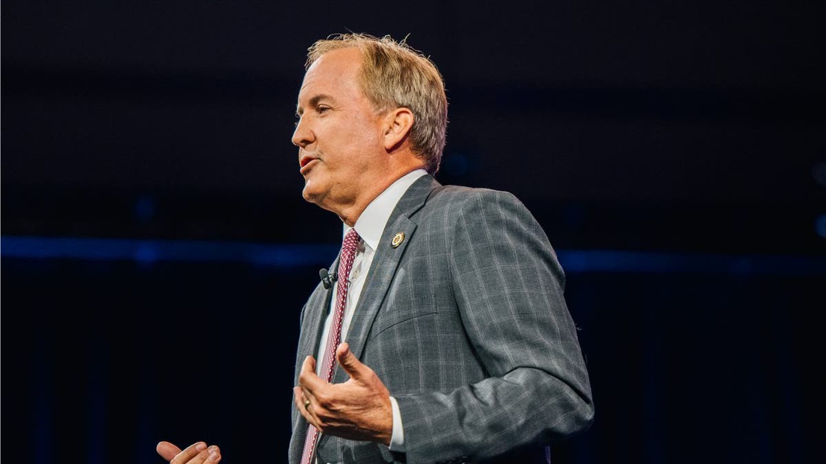 Ken Paxton speaks at CPAC