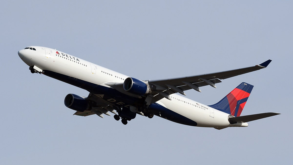 Medical issue diverted Atlanta bound Delta flight to OKC airline