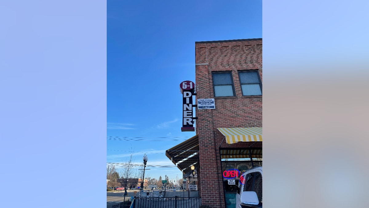 A diner in Oxford, Michigan