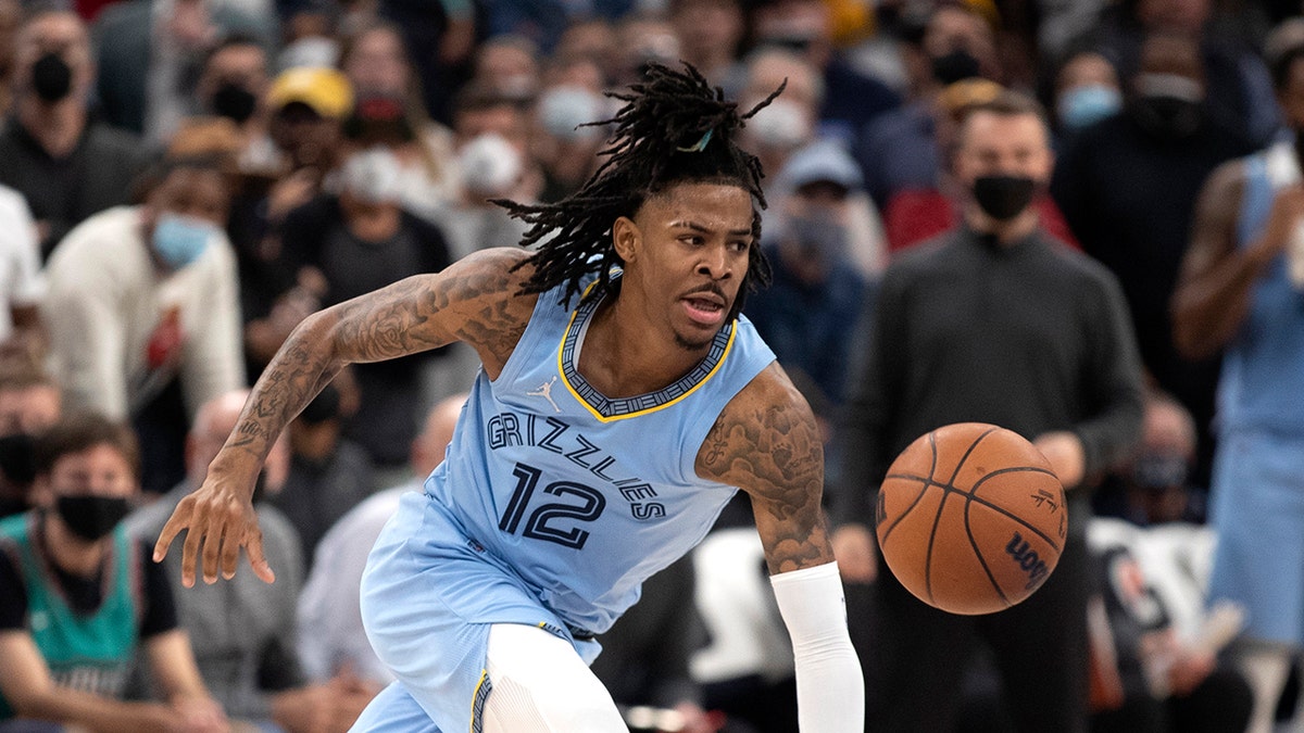 Morant has 27 points, 14 assists as Grizzlies defeat Lakers,  KSEE24