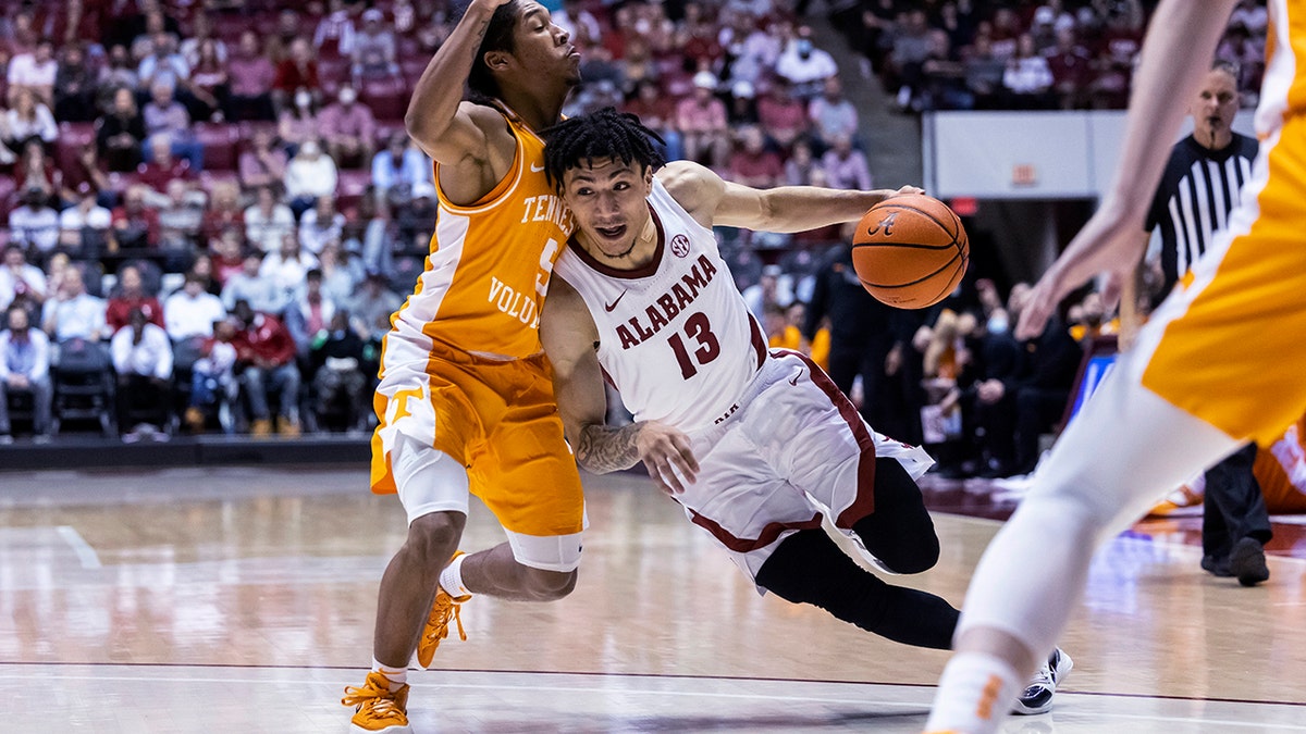  Zakai Zeigler blocks