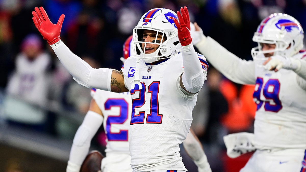 Jordan Poyer (21) of the Buffalo Bills reacts after the defense forces a turnover by the New England Patriots during the fourth quarter at Gillette Stadium on Dec. 26, 2021, in Foxborough, Massachusetts.