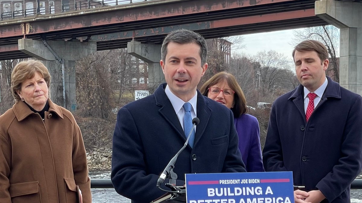 Pete Buttigieg in New Hampshire