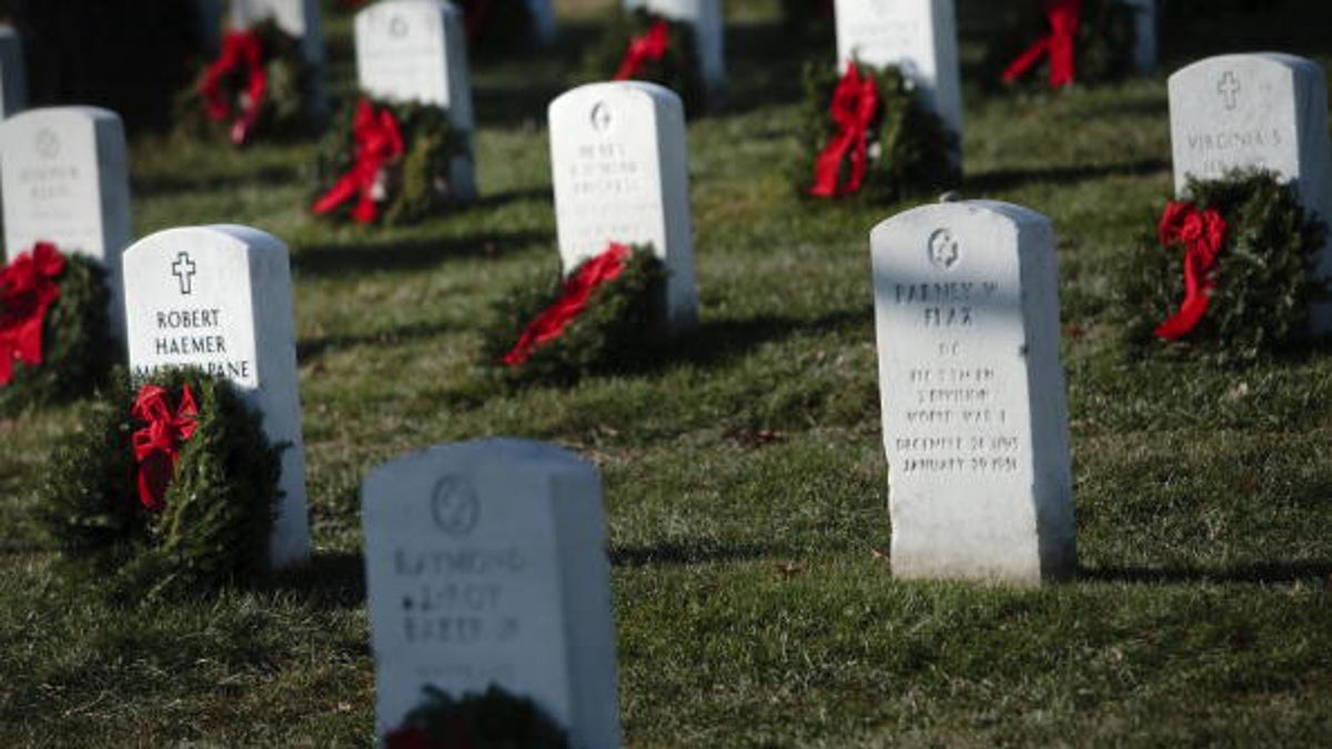 Wreaths Across America Honors Fallen Military At Holiday Time: 'Deep ...