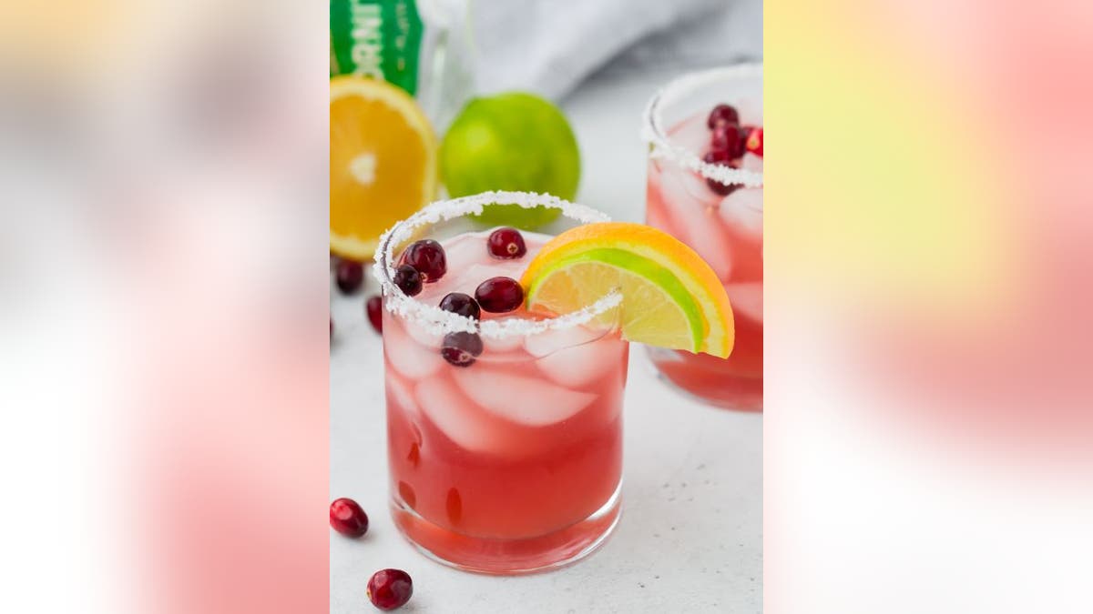 Rachel Gurk of Rachel Cooks shares her ‘Cranberry Margarita’ recipe with Fox News.