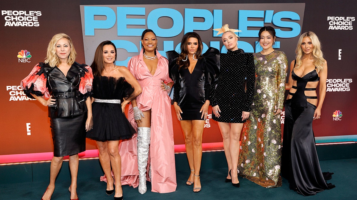(L-R) Sutton Stracke, Kyle Richards, Garcelle Beauvais, Lisa Rinna, Erika Jayne, Crystal Kung Minkoff, and Dorit Kemsley attend the 47th Annual People's Choice Awards at Barker Hangar on December 7, 2021 in Santa Monica, California.