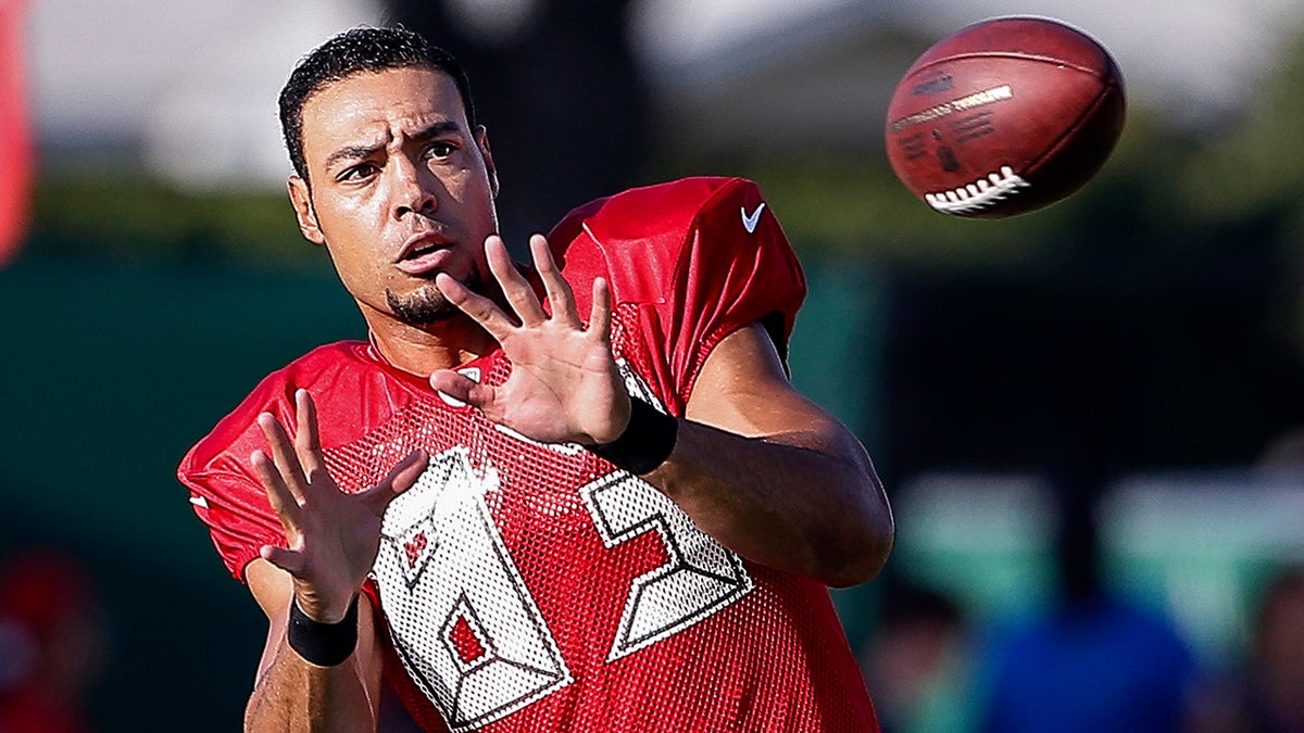 Vincent Jackson works out during Training Camp at One Buc Place in Tampa
