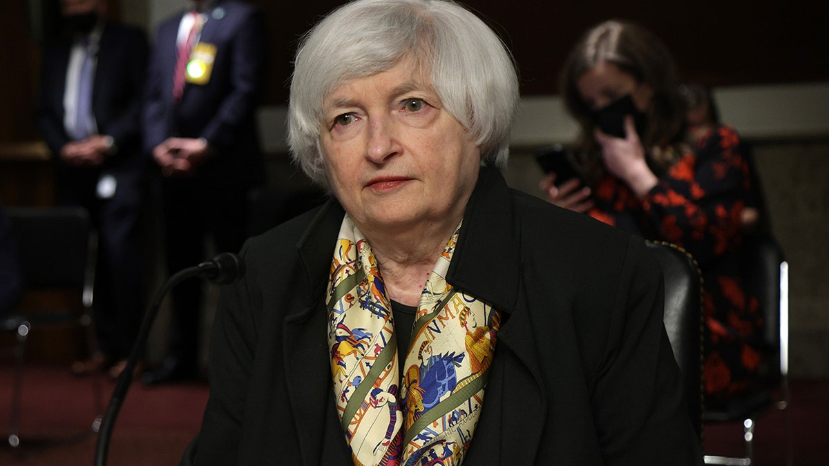 Janey Yellen discusses inflation