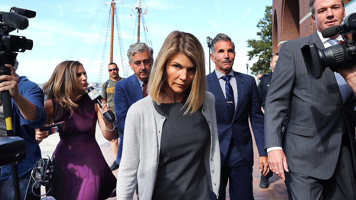 Lori Loughlin leaves the courthouse