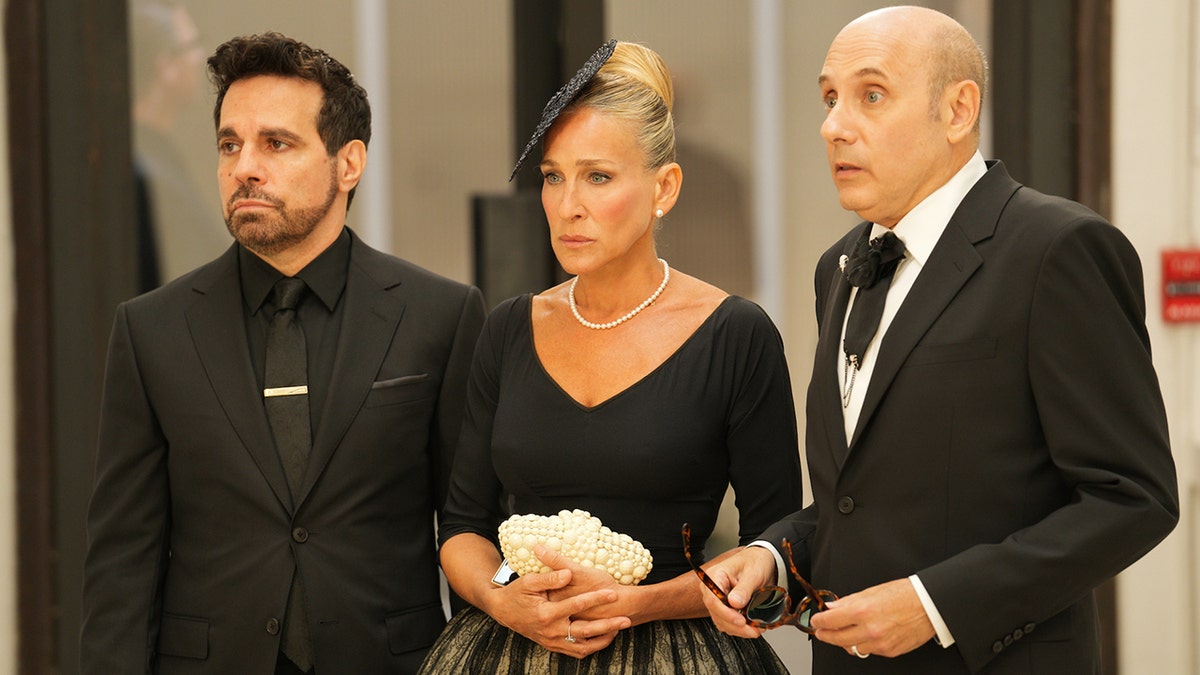 (L-R) Mario Cantone as Anthony, Sarah Jessica Parker as Carrie, and Willie Garson as Stanford in "And Just Like That."