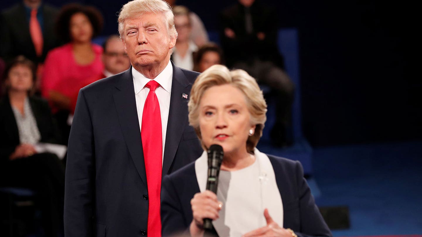 DONALD TRUMP HILLARY CLINTON TOWN HALL DEBATE