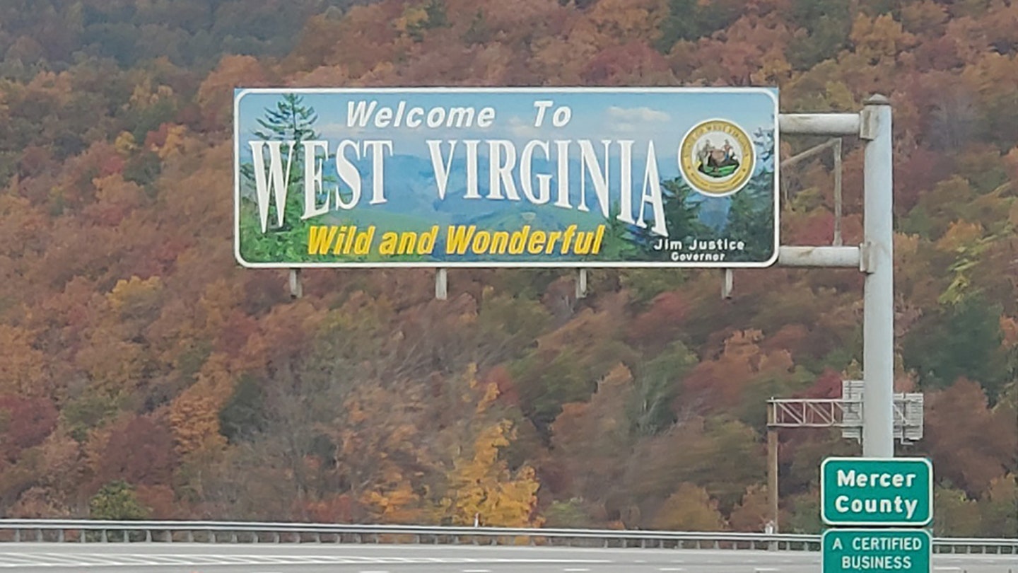 wv sign I 77