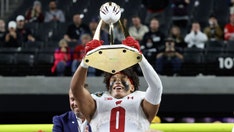 Allen, Wisconsin hold off Arizona State in Las Vegas Bowl