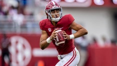 Alabama QB Bryce Young puts Manning Award next to Heisman