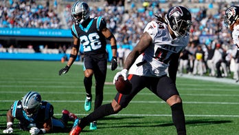 Ryan, Falcons stay hot on the road, beat Panthers 29-21