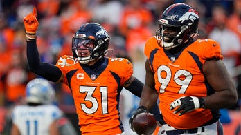 Broncos honor Demaryius Thomas with 38-10 rout of the Lions