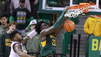 Pandemic wreaking havoc on college basketball season