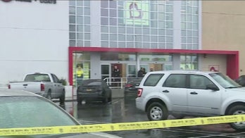 Los Angeles clothing store shootout leaves suspect and teen girl dead, police say