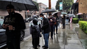 White House defends testing response amid shortage, saying it quadrupled at-home supply since September