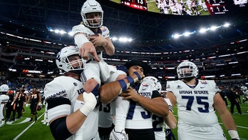 Cooper Legas comes off bench to lead Utah State past Oregon State